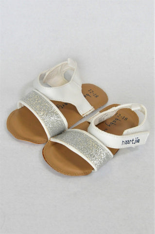 New Naartjie White Sparkle Soft Soled Sandals Girls Toddler Size 4