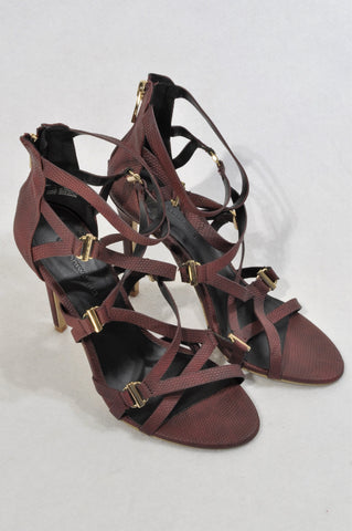 Woolworths Burgundy Faux Snake Skin Strappy Shoes Women Size 5
