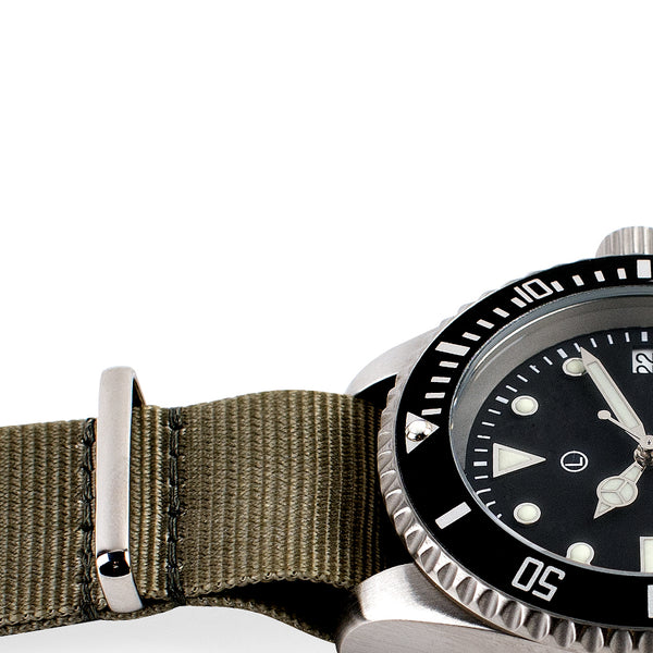 mwc submariner 300m military dive watch