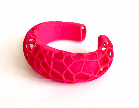 3d printed bracelet in pink