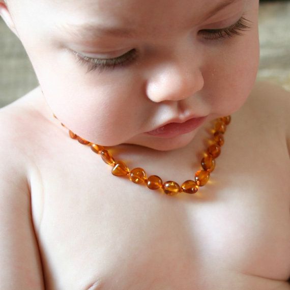teething necklace for baby to wear