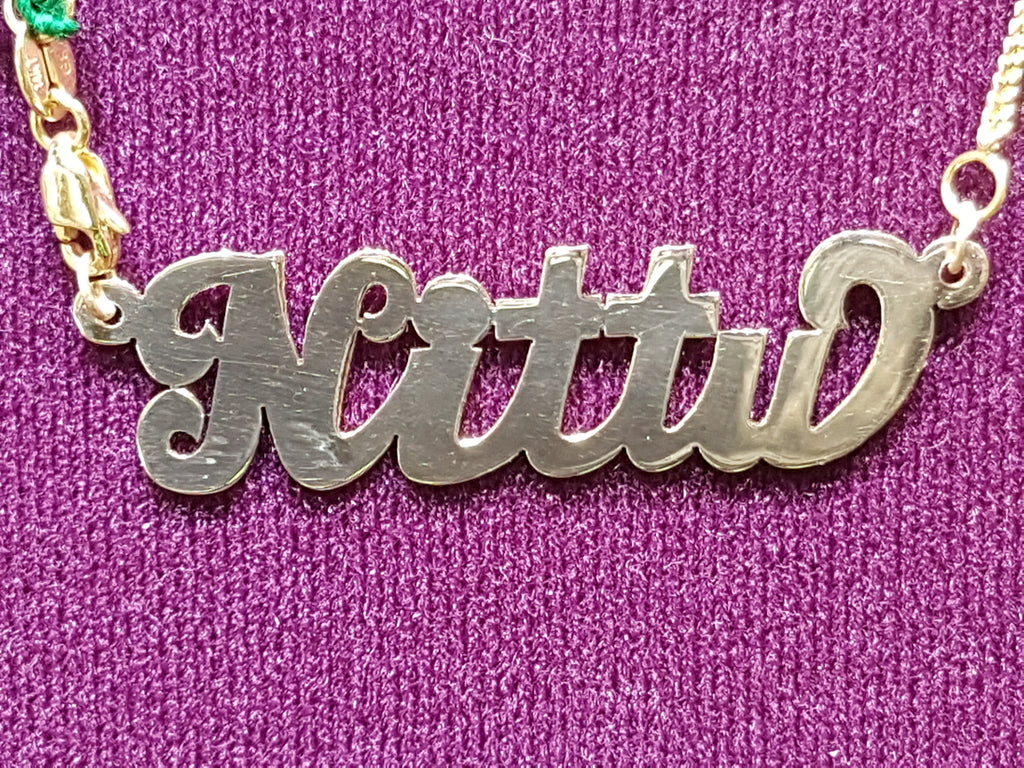 nittu-name-plate-pendant-necklace-14-karat-gold-franco