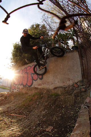 bmx dirt wallride 