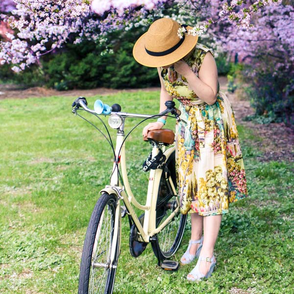 Bike Pretty - Straw Hat Bike Helmet