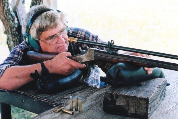 Jim Leatherwood shooting his Malcolm Long scope