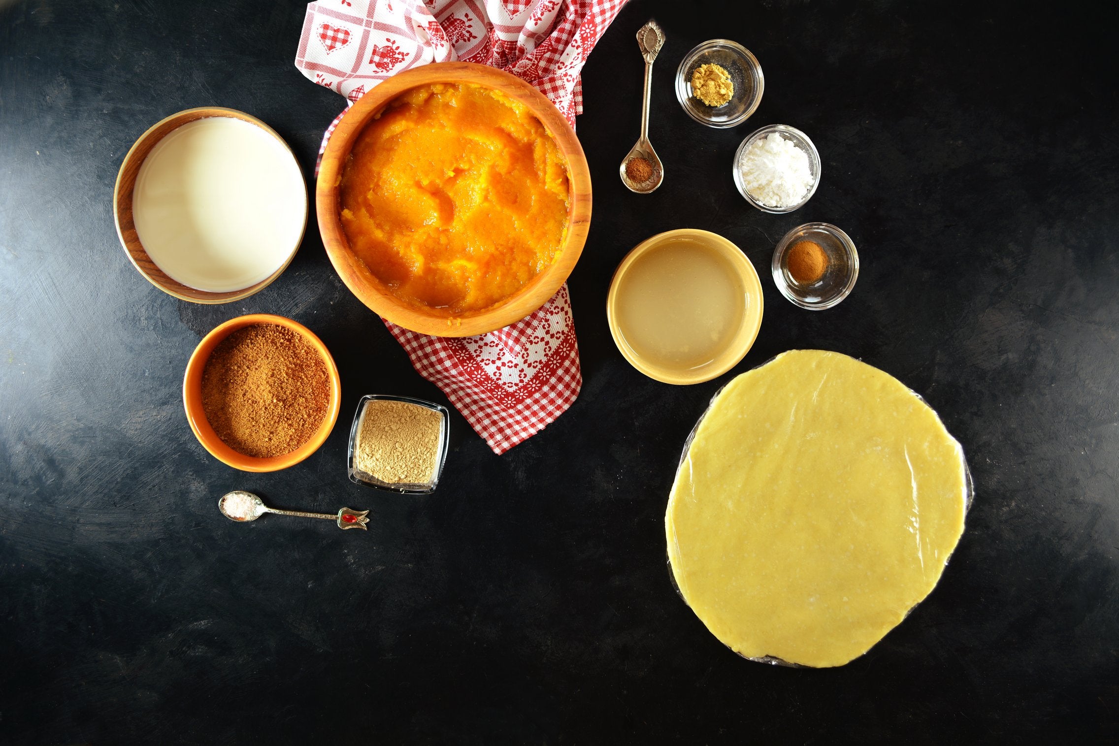 Maca Pumpkin Pie - Ingredients
