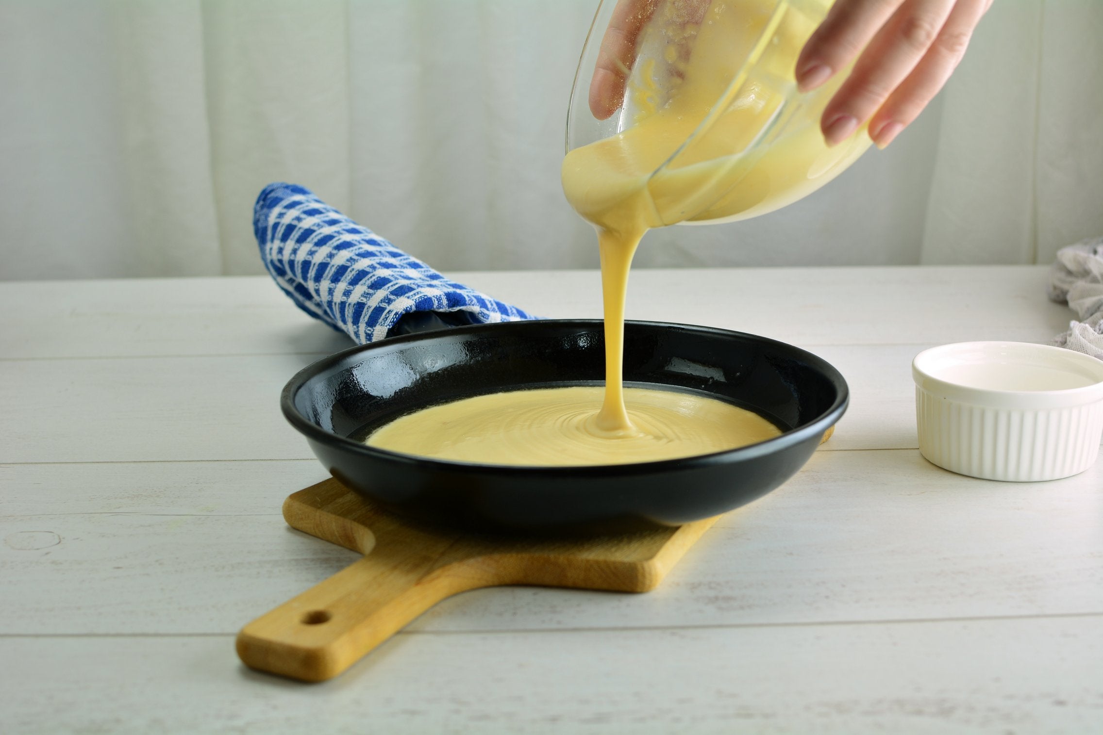 Put in a pan - Oven Baked Maca Pancake with Berries