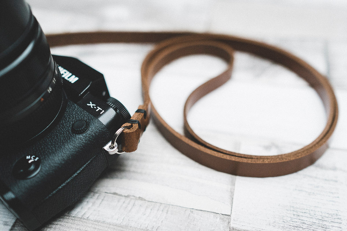 Rivet Free Leather Camera Neck Straps