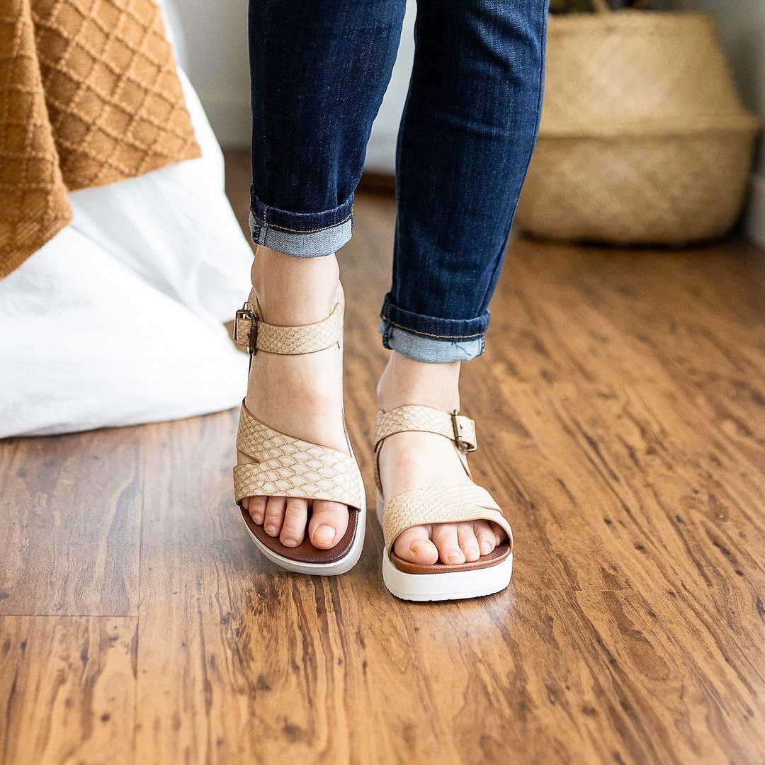 Not Rated Carmel Sandals in Blush - cantonclothingcompany