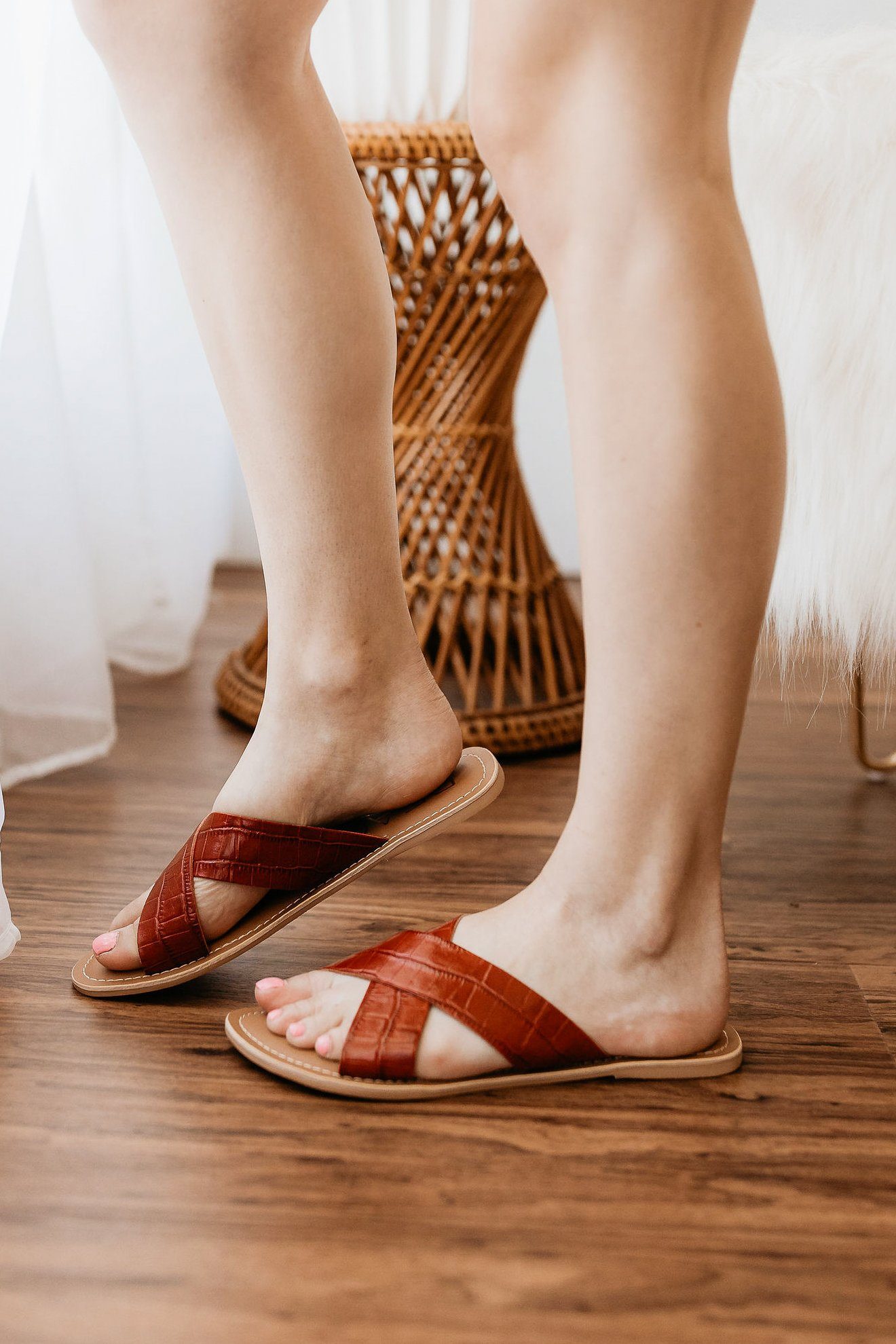 Matisse Pebble Sandal in Red Croc - cantonclothingcompany