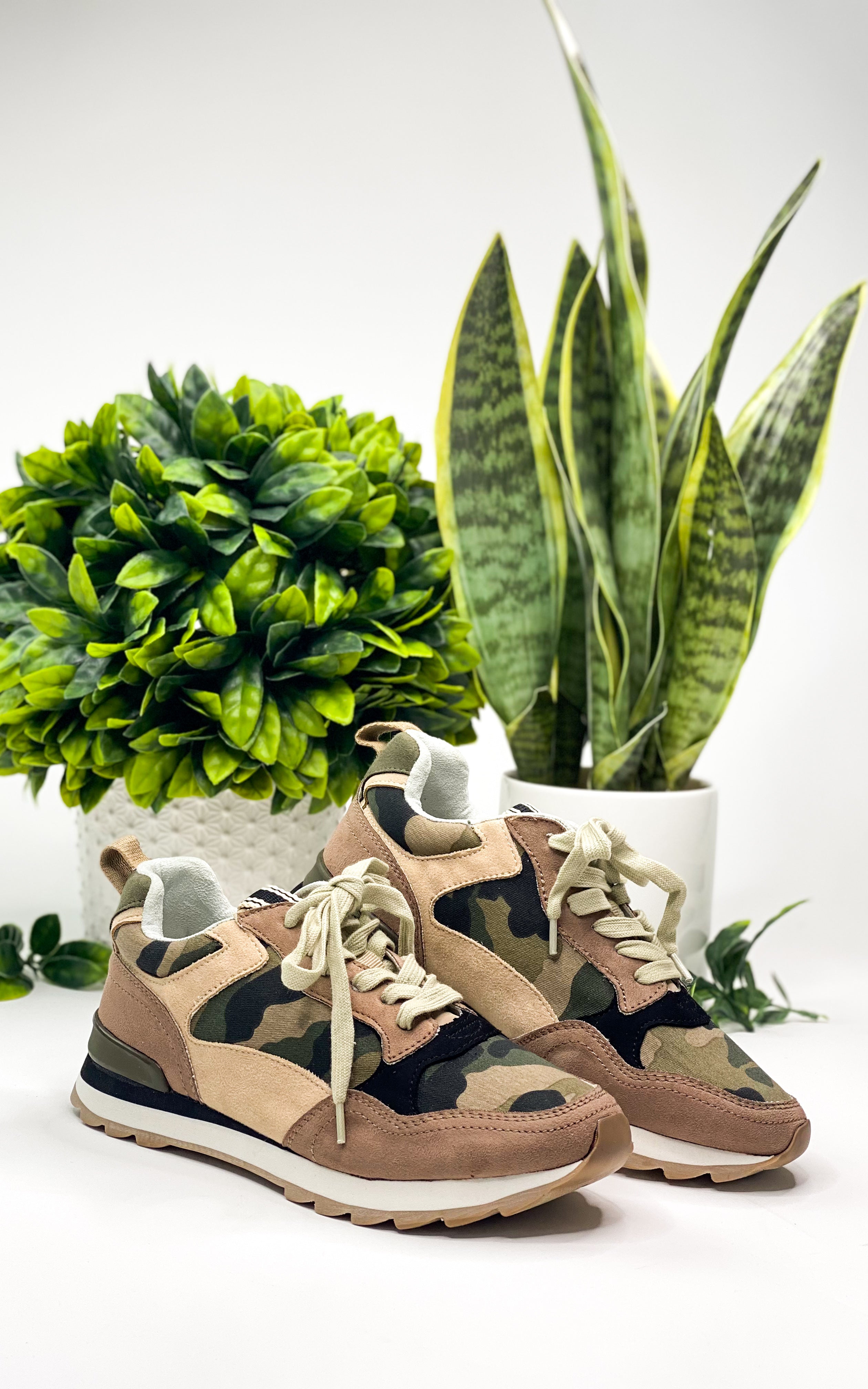 Shu Shop Pessy Sneaker in Camo