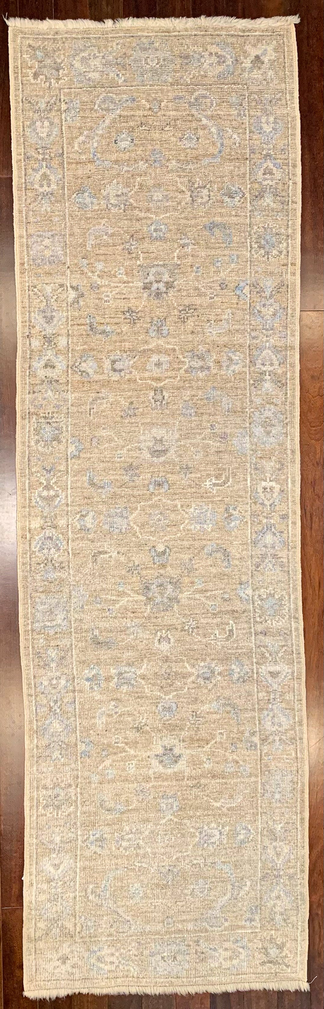C-1023 Angora Ushak 3x9 Runner