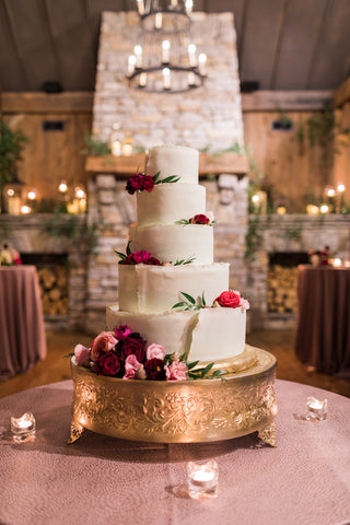 Old Edwards Inn Wedding Cake 