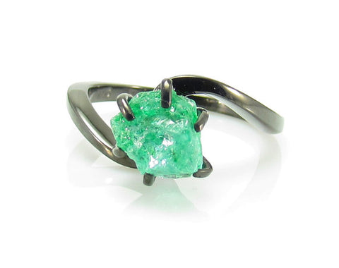 Raw Emerald Ring