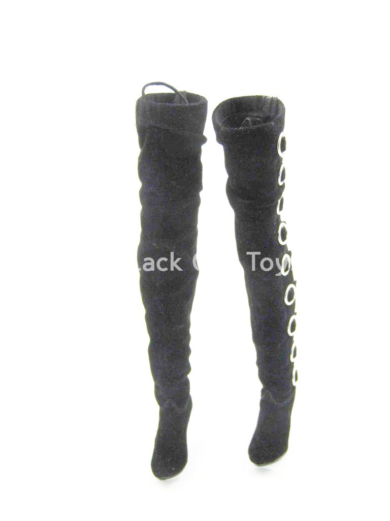 thigh high hunter boots