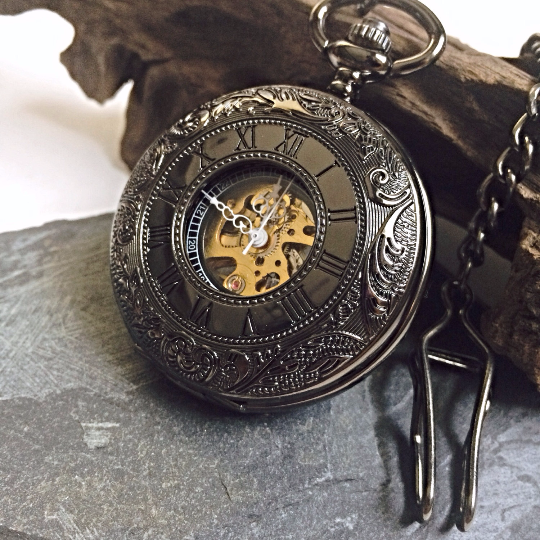 wind up pocket watch