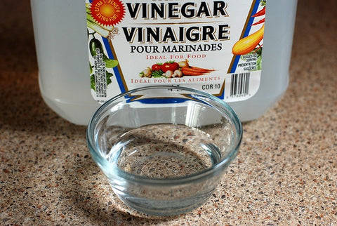 Vinegar can be used to clean gold and gemstone