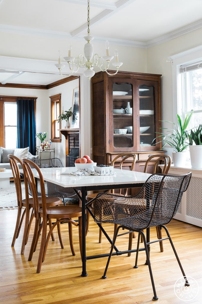 modern Parisian dinning room 