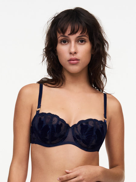 Hunkemoller Mitzy lace strappy non padded plunge bra with hardware detail  in purple - ShopStyle Plus Size Lingerie