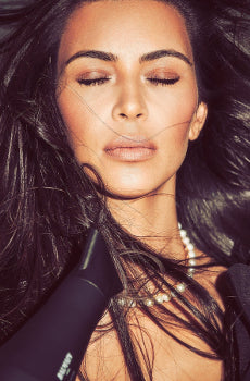 Kim Kardashian: Pearl choker and cuff for Vogue Mexico