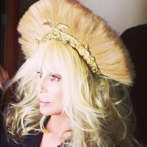 Cher: Blond plume headpiece, Dressed 2 Kill tour and promo