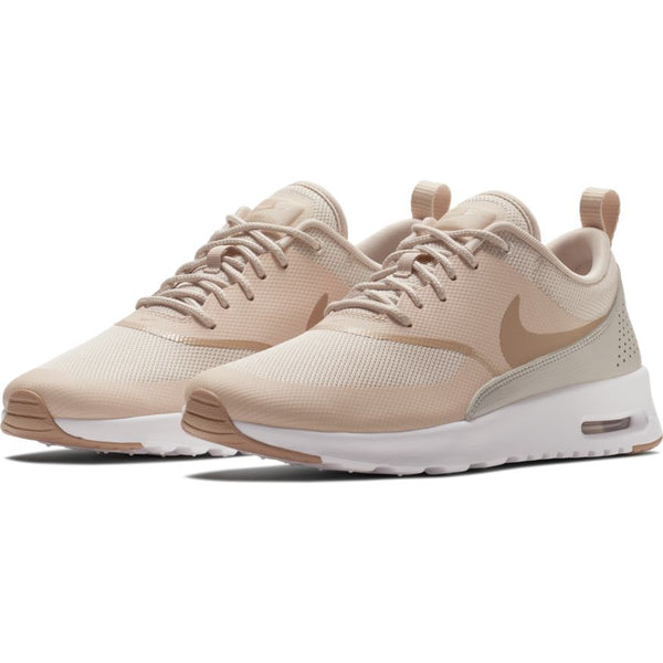 thea nike sand