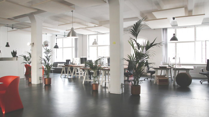 MojoDesk offers the best options for office open floor plans