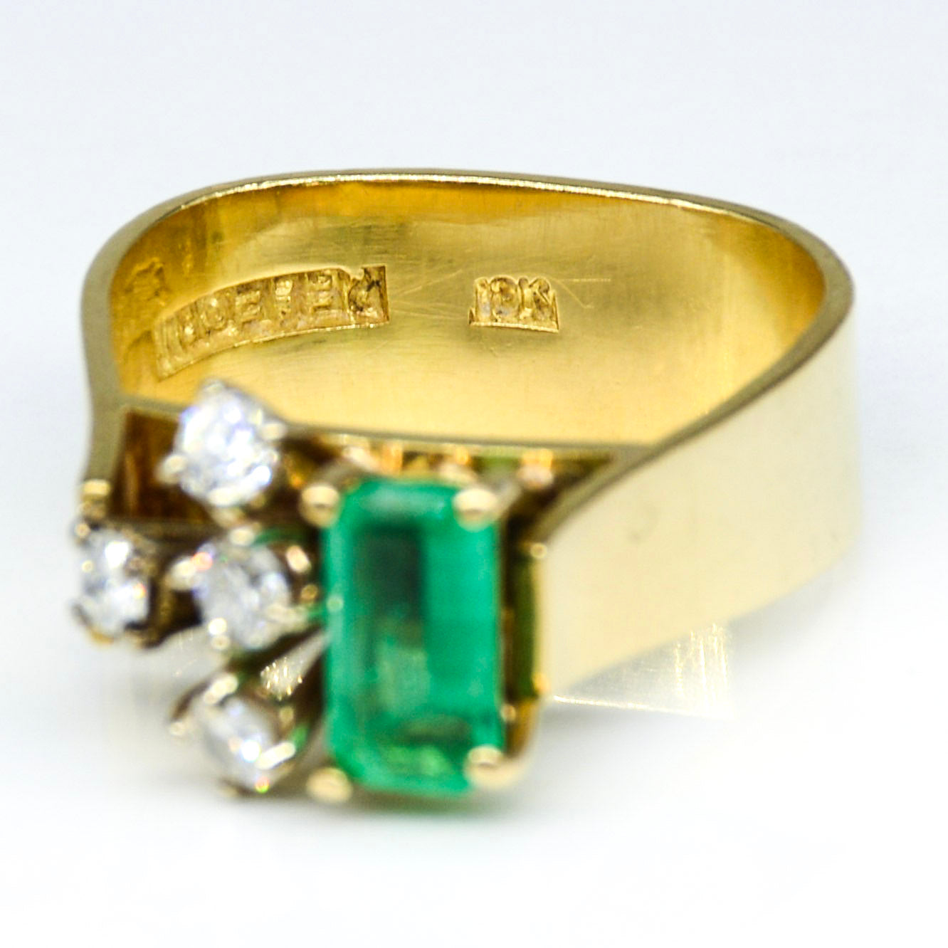 'Pelegrin' Emerald & Diamond Ring | SZ 7.5 |