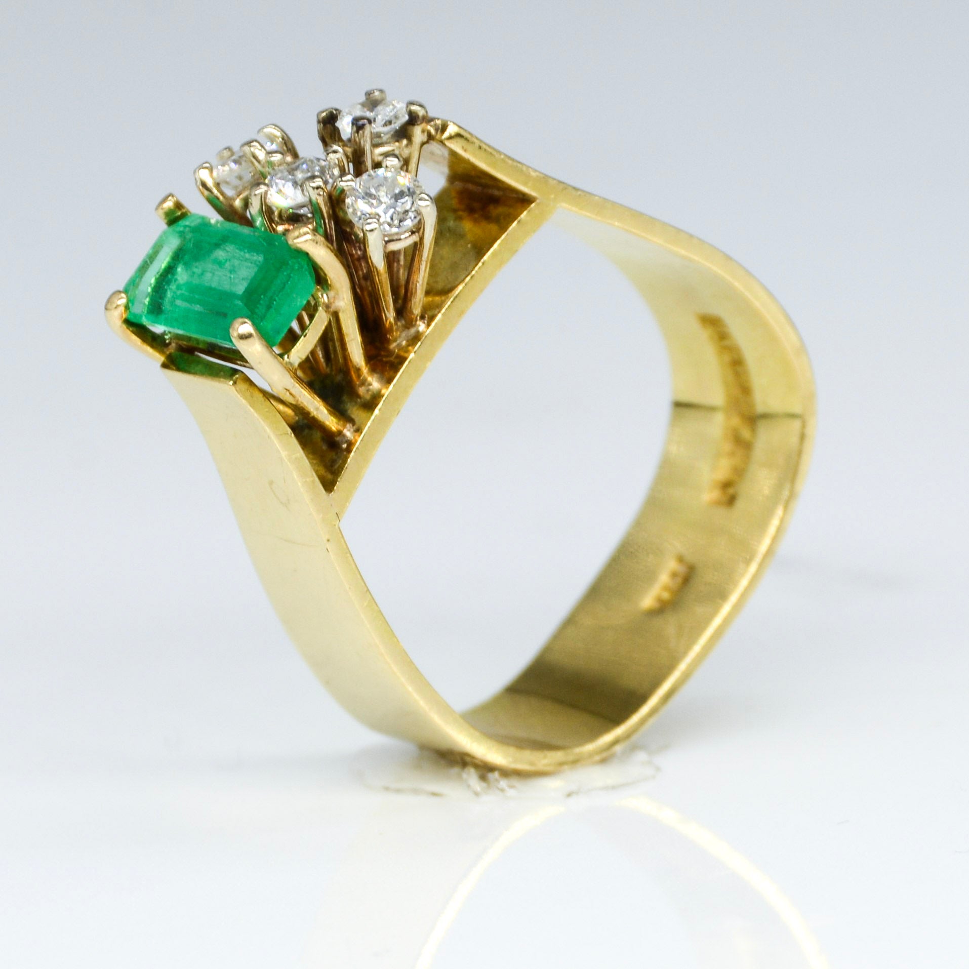 'Pelegrin' Emerald & Diamond Ring | SZ 7.5 |