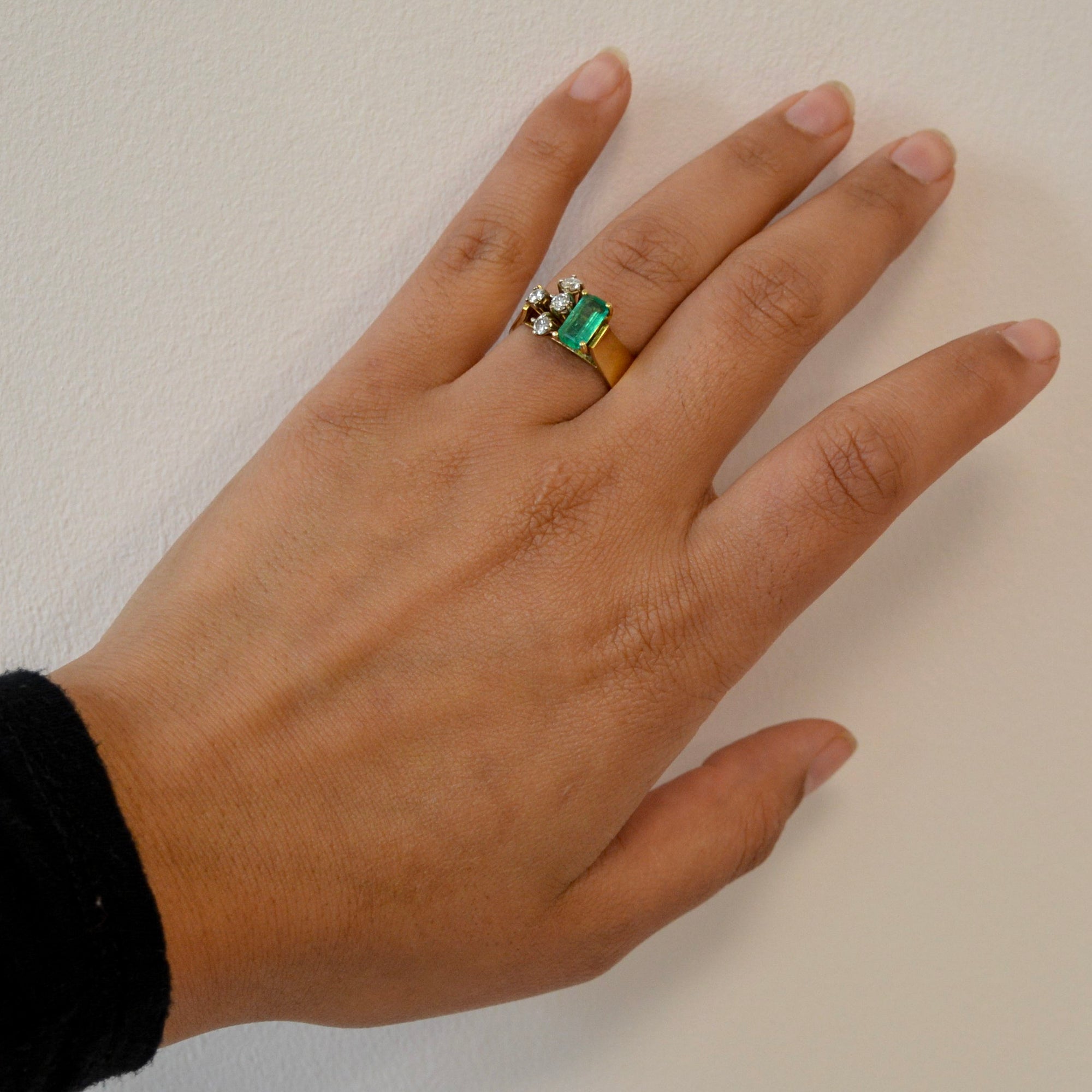'Pelegrin' Emerald & Diamond Ring | SZ 7.5 |