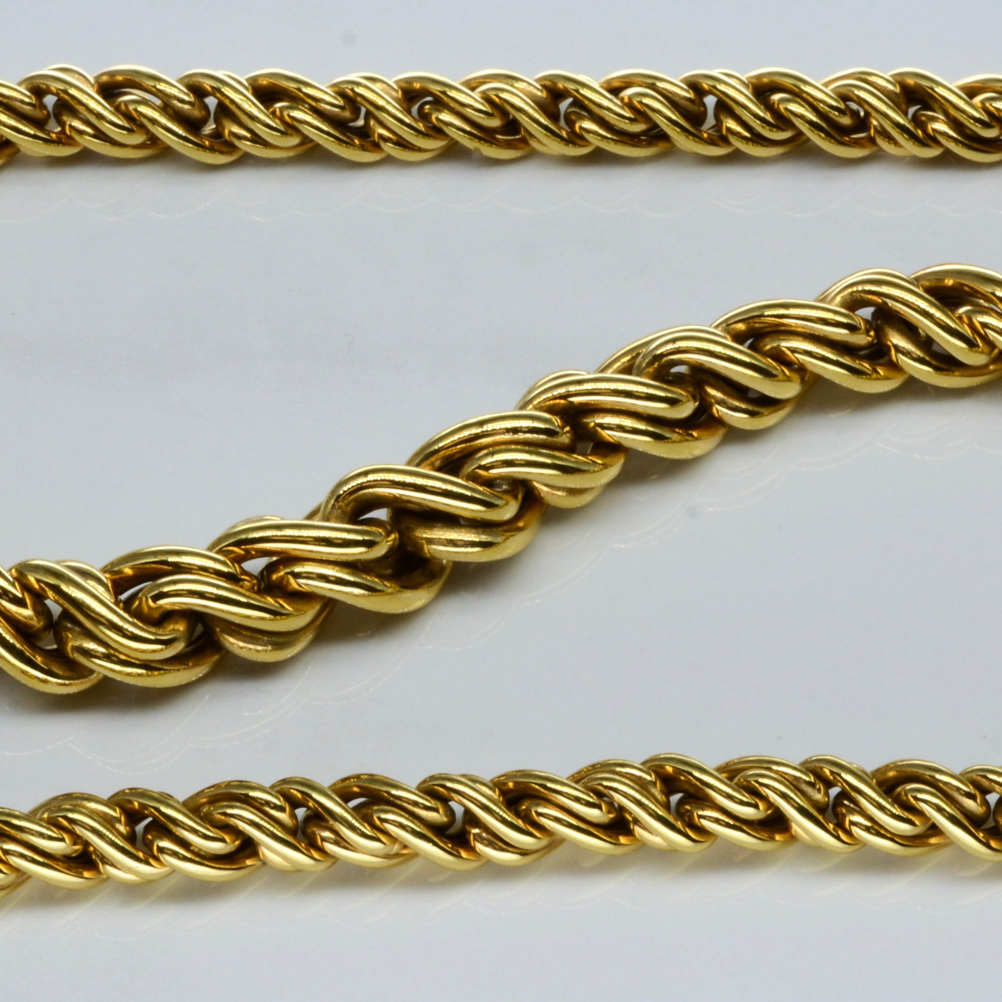 'Birks' Hollow Yellow Gold Chain Necklace | 17