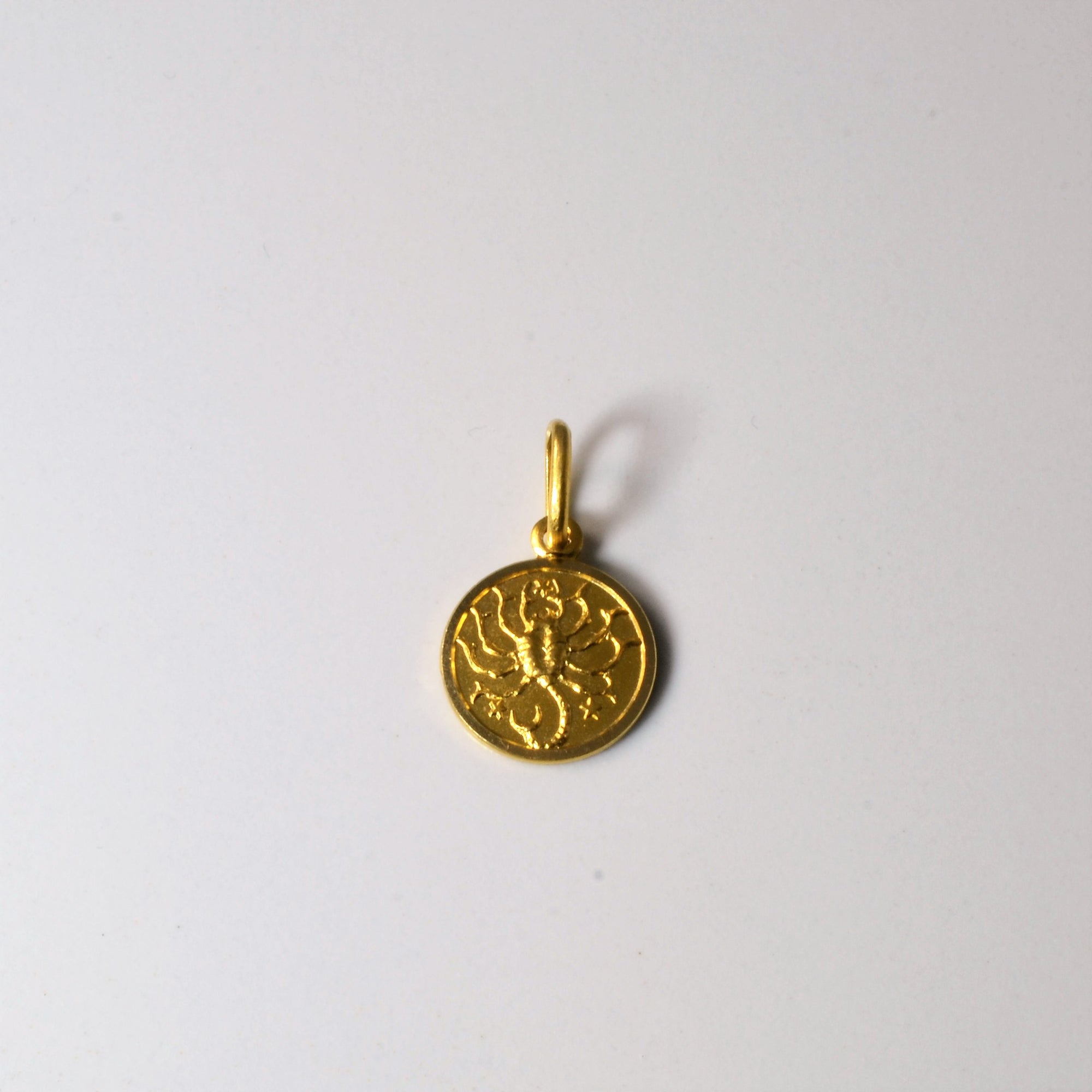 Yellow Gold Scorpion Medallion Pendant |