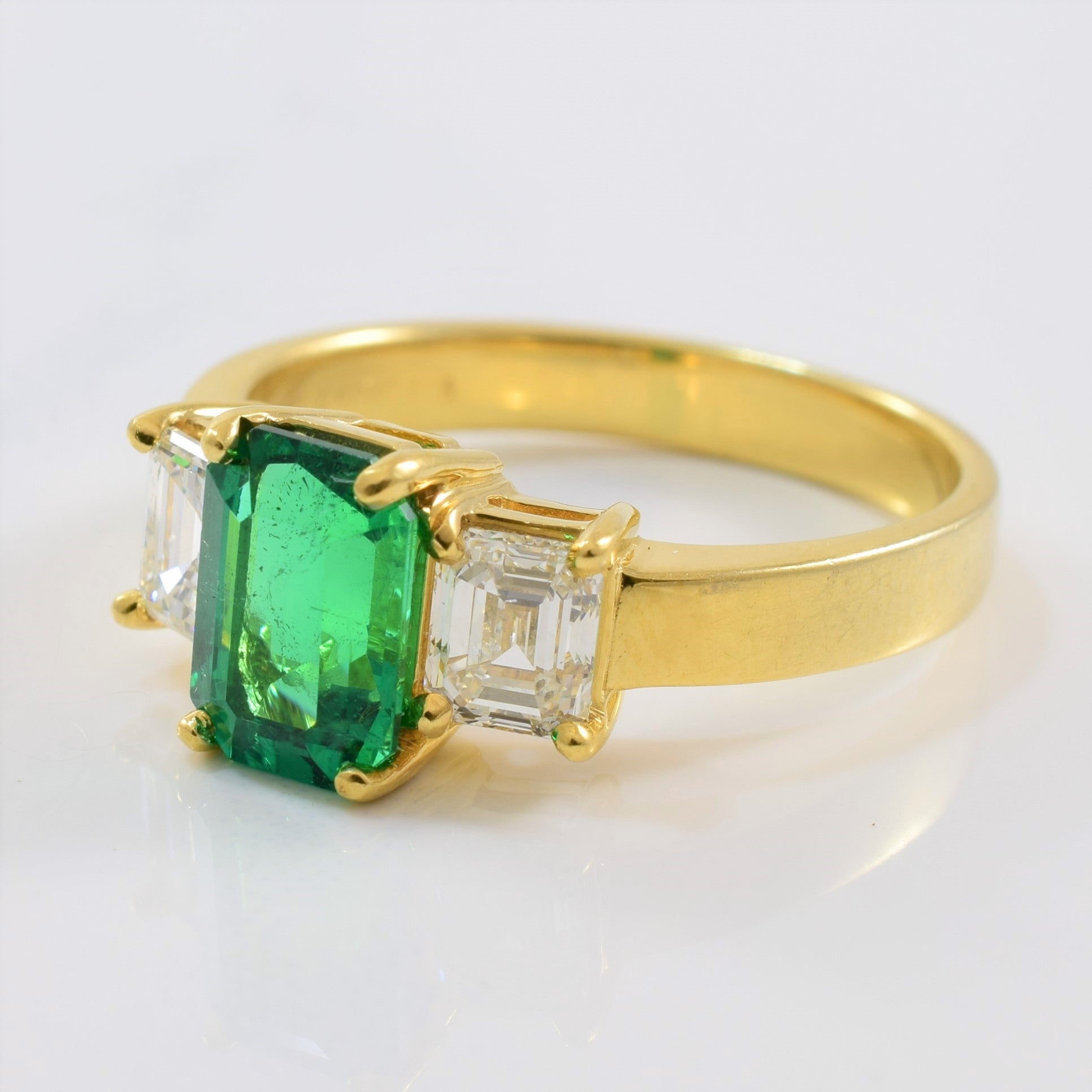 Emerald & Diamond Three Stone Ring | 0.90ctw, 1.50ct | SZ 8 |