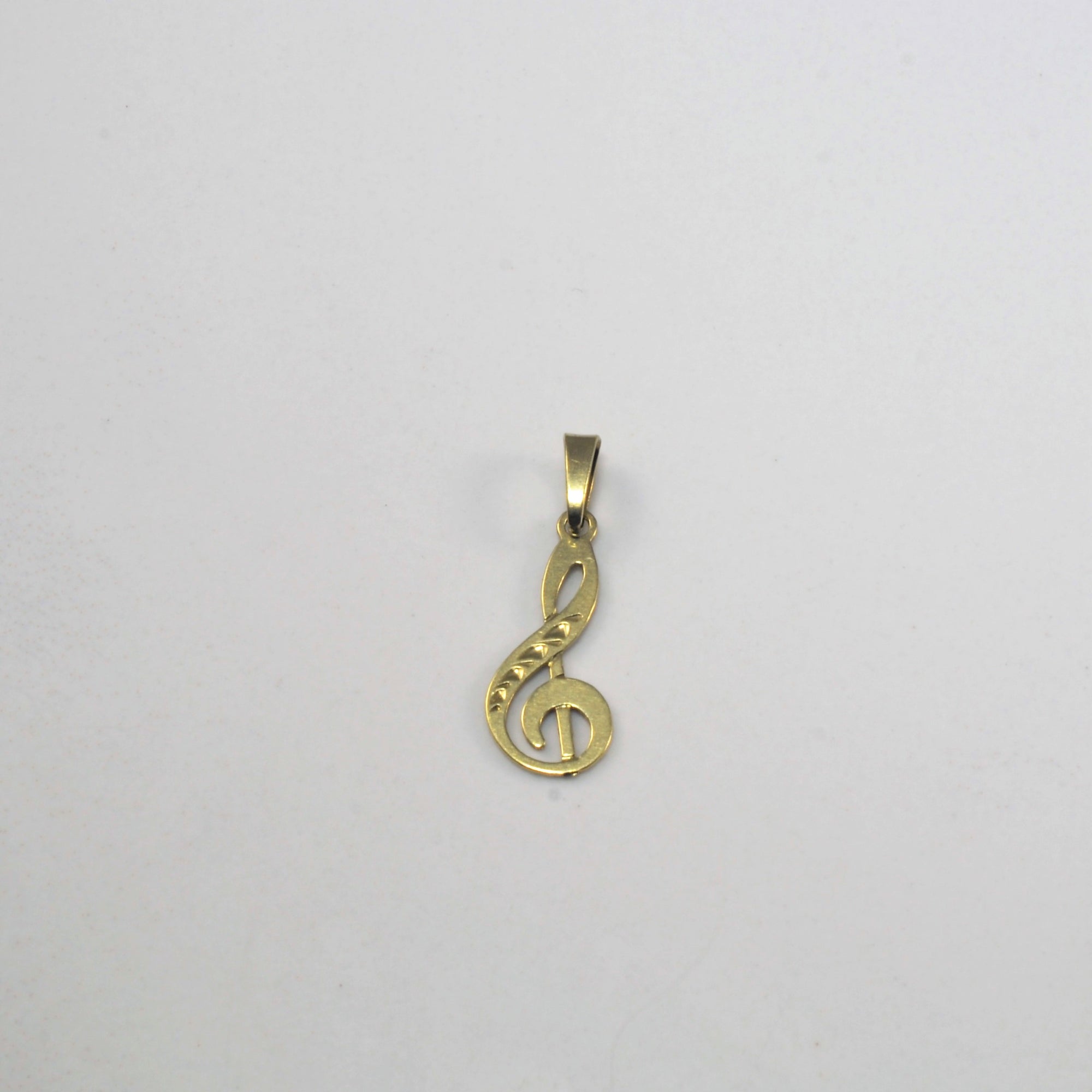 Yellow Gold Treble Clef Pendant |