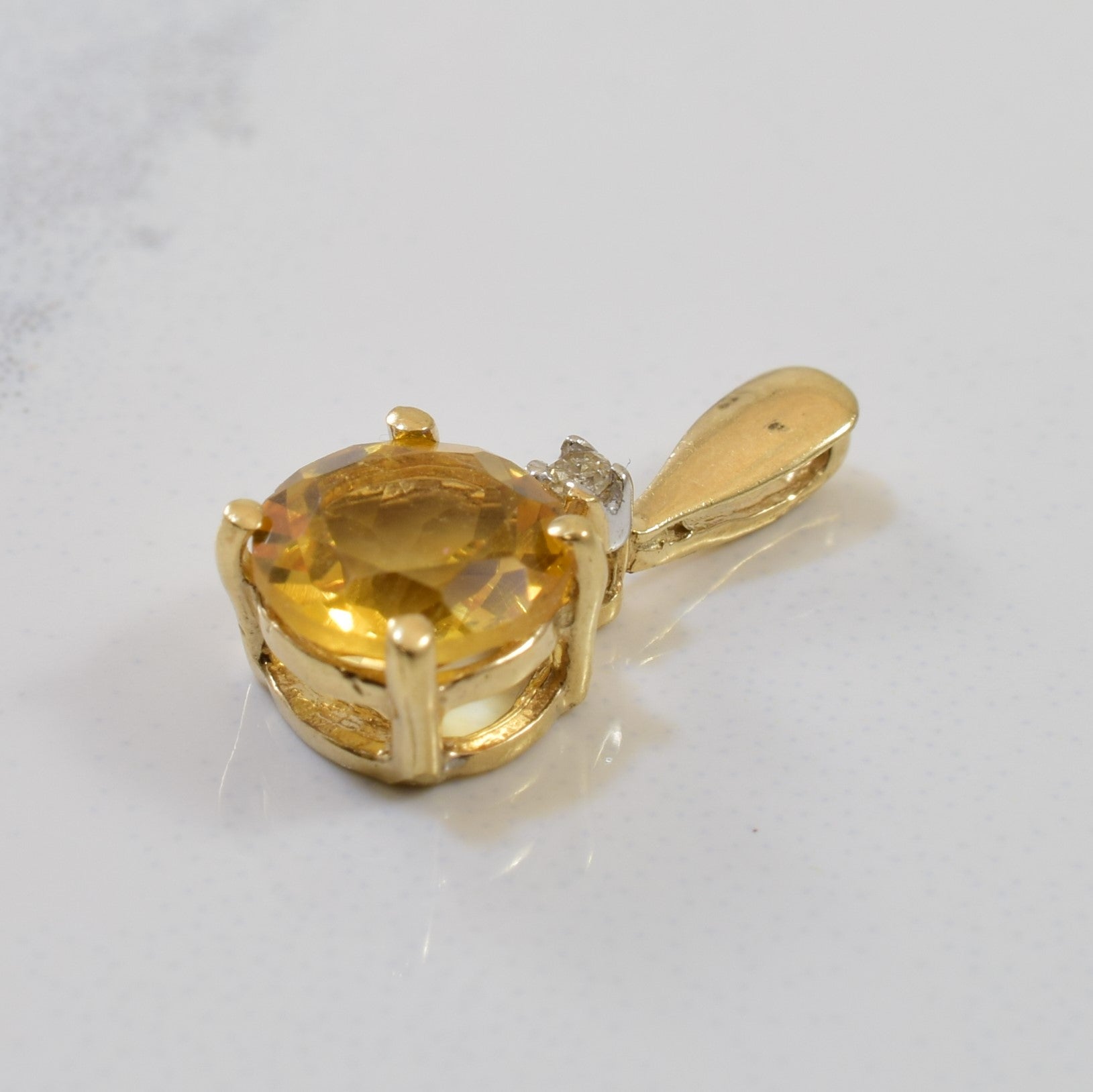 Citrine & Diamond Pendant | 0.65ct, 0.01ct |