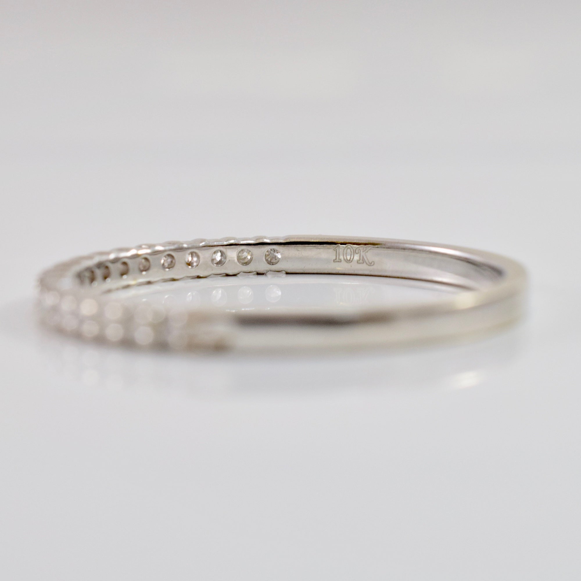 Petite Diamond Band | 0.10 ctw SZ 7 |