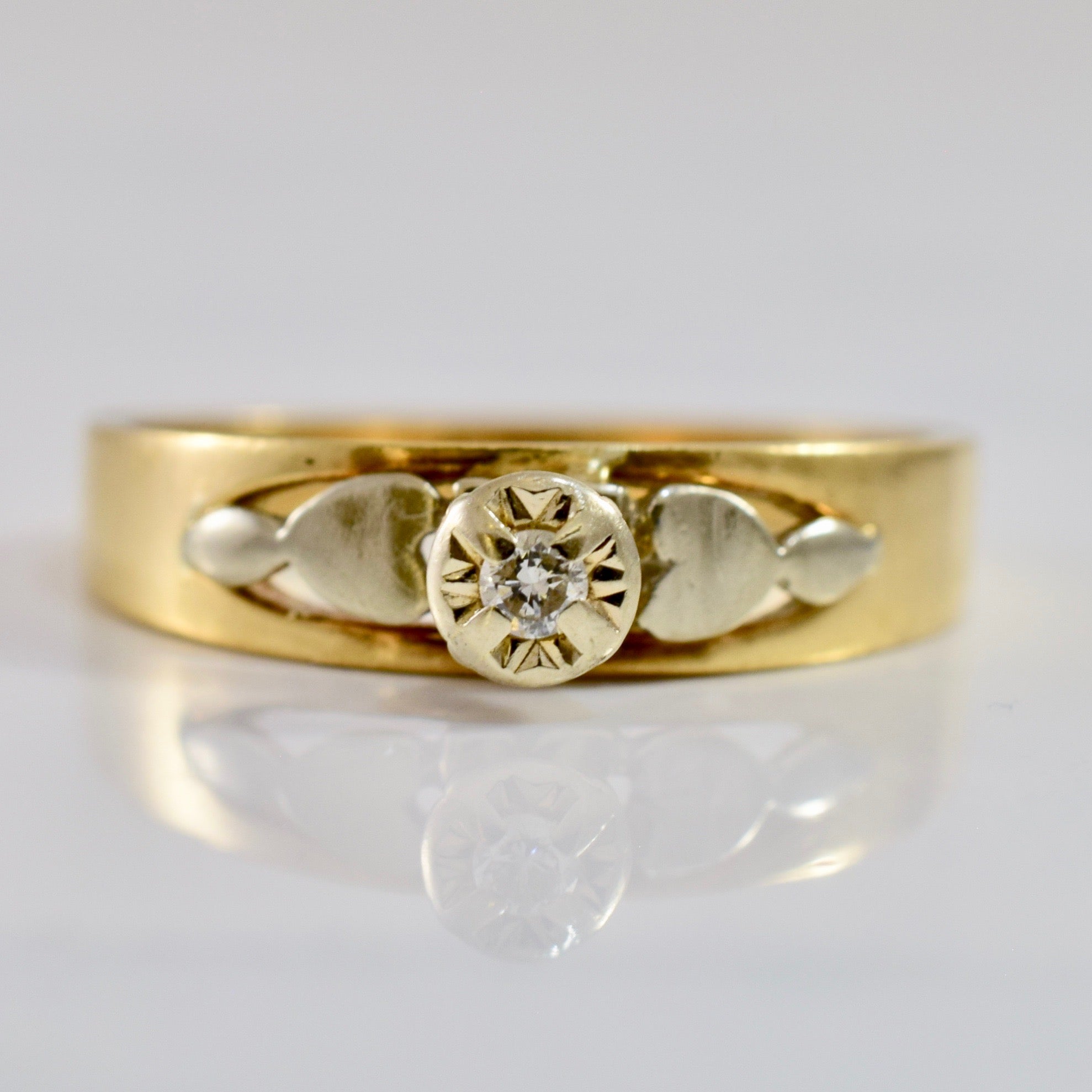 Vintage Engagement Ring | 0.03 ctw SZ 7 |