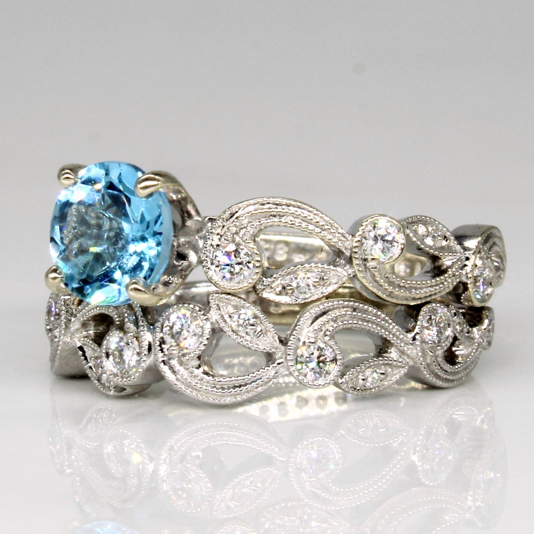 'Simon G' Blue Topaz Trellis Wedding Set | 0.80ct, 0.26ctw | SZ 4.5 |