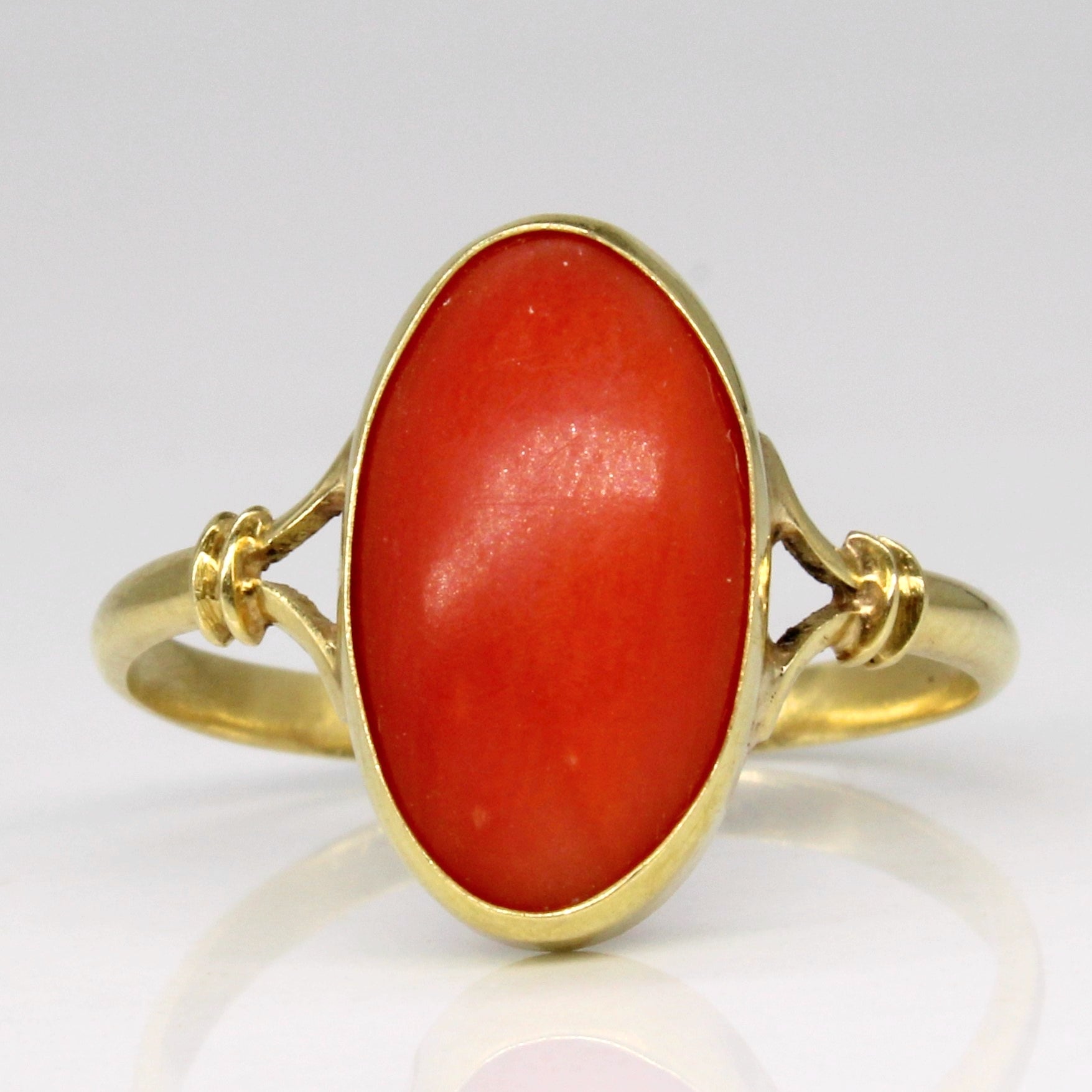 Coral Cabochon Ring | 2.30ct | SZ 7.25 |