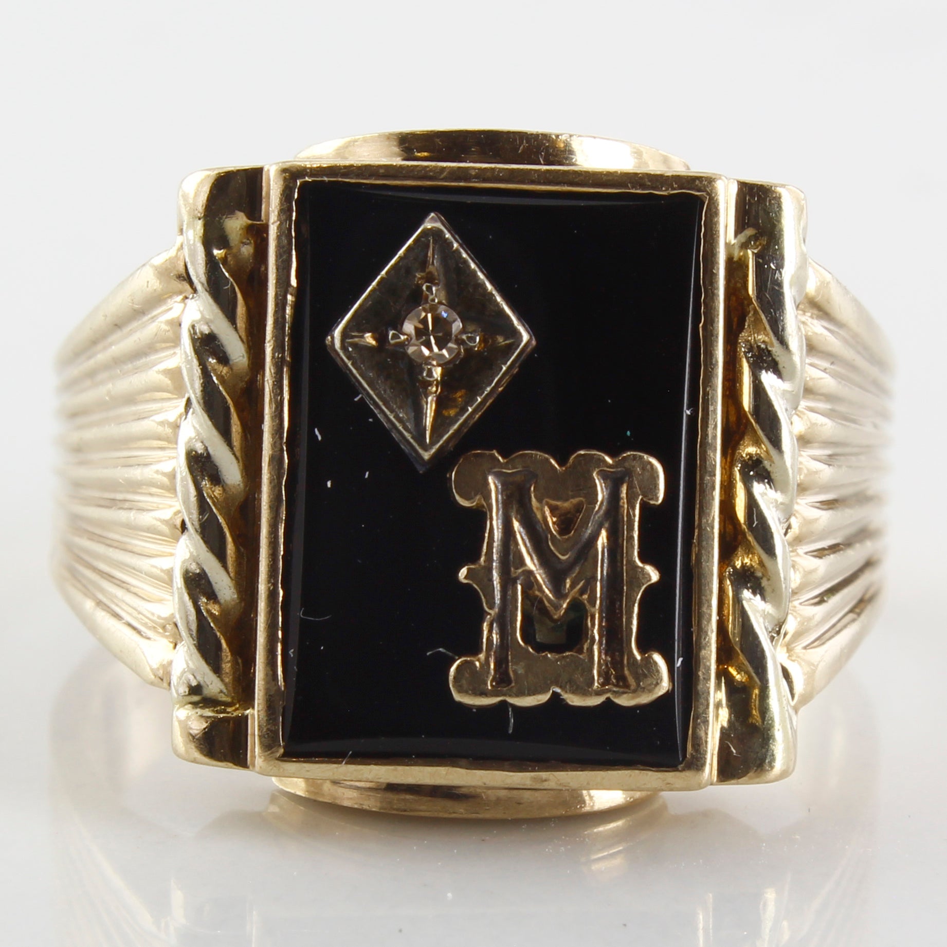 Letter 'M' Onyx & Diamond Ring | 0.01ct, 4.50ct | SZ 9.75 |