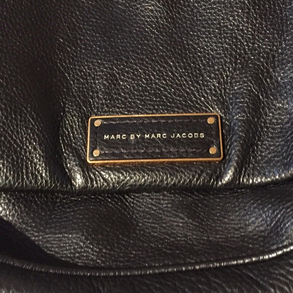 marc by marc jacobs black bag