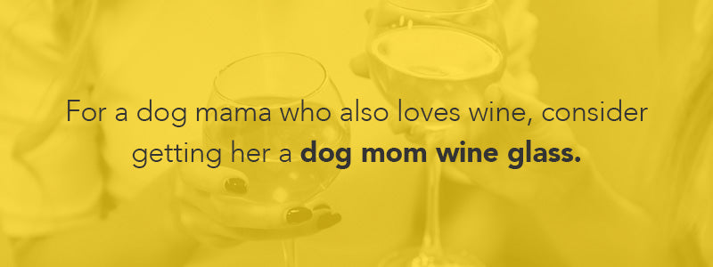 dog mom wine glass for christmas
