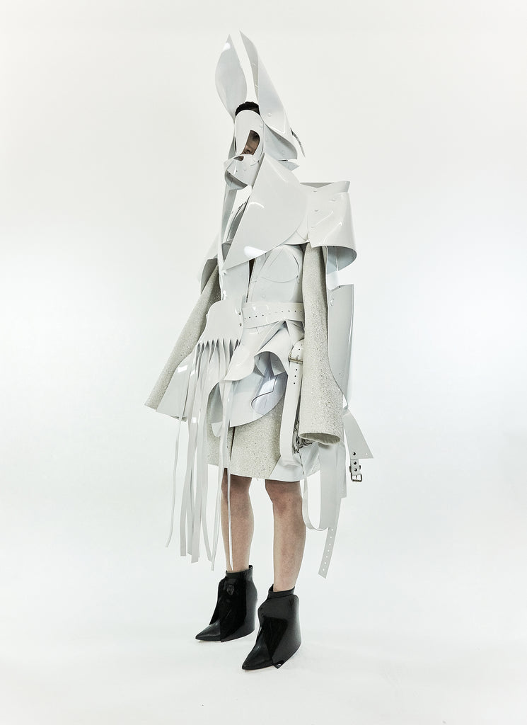 Jivomir Domoustchiev SS19 fashion accessories sculpture