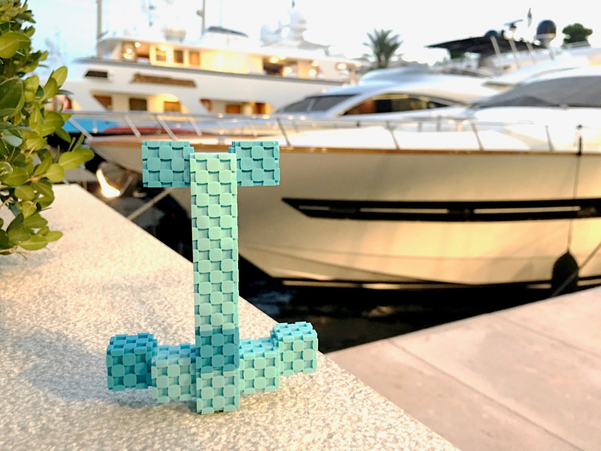 anchor made with Lini cubes