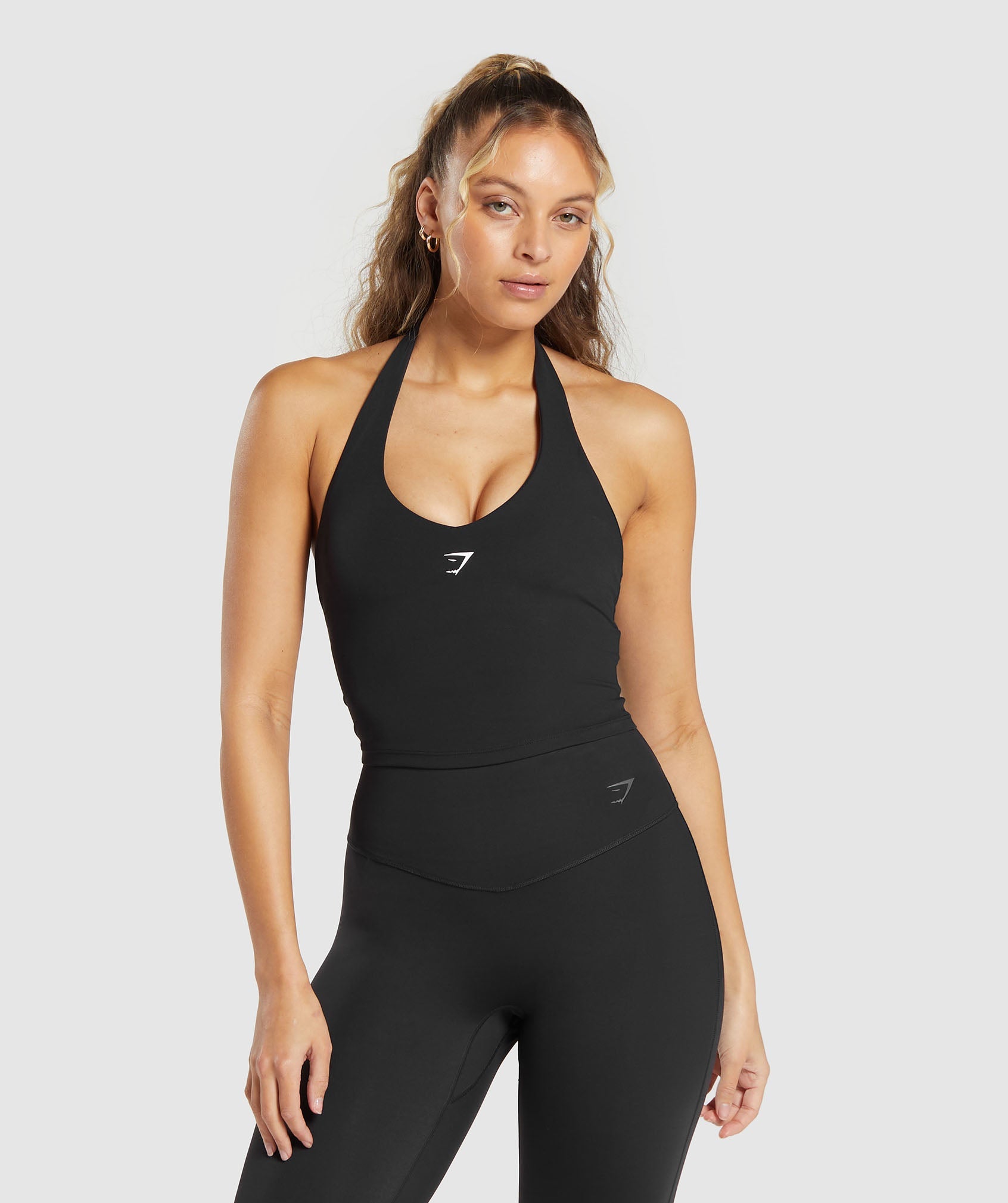 Gymshark Halter Neck Cami with Shelf - Black