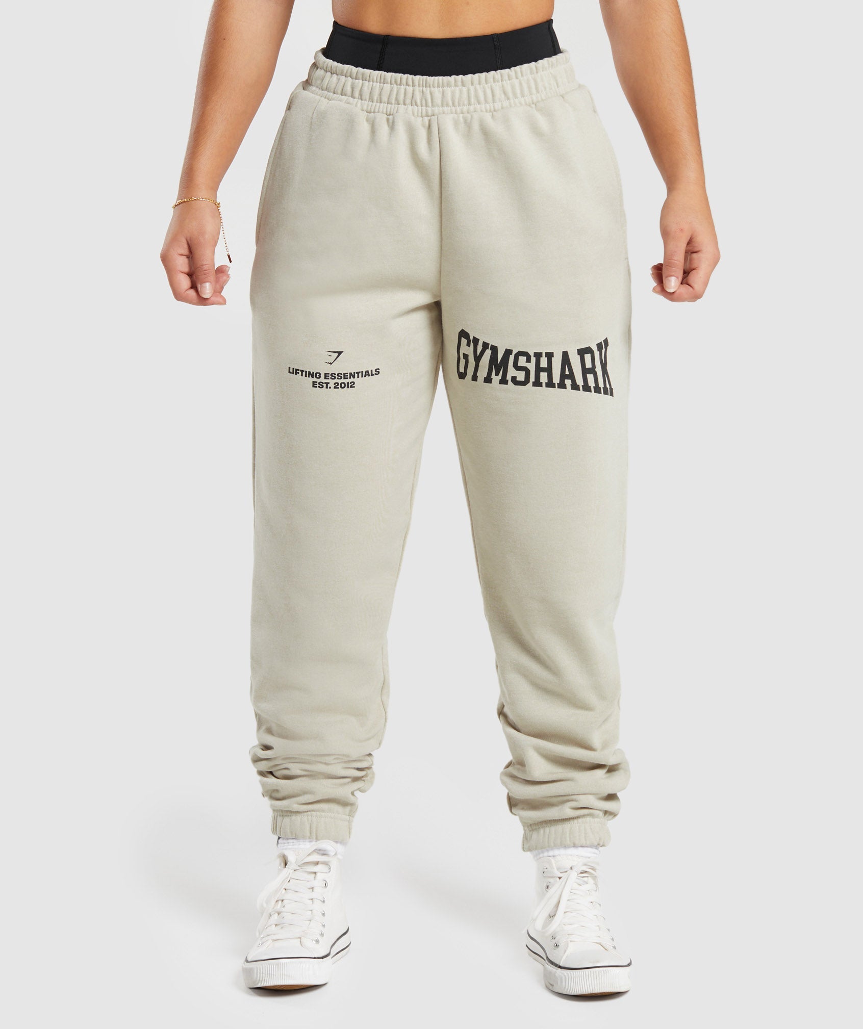 Gymshark Lifting Essentials Graphic Joggers - Pebble Grey