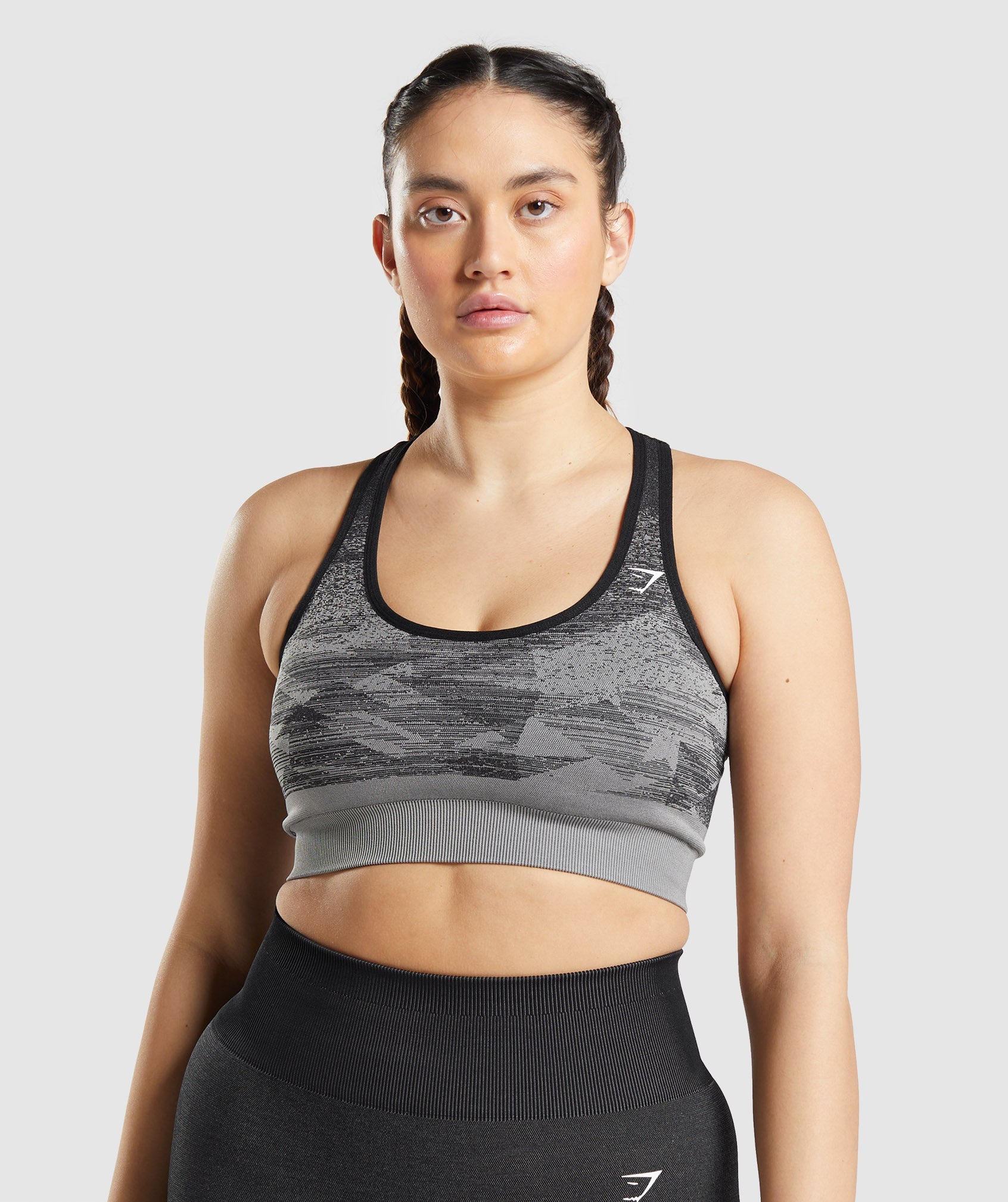 Gymshark Adapt Ombre Crop Top - Triangle, Taupe Grey Print