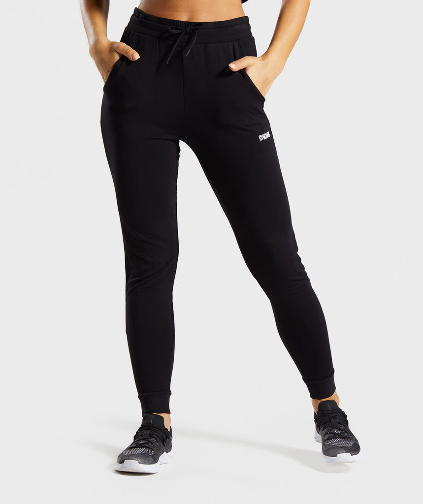 black workout joggers