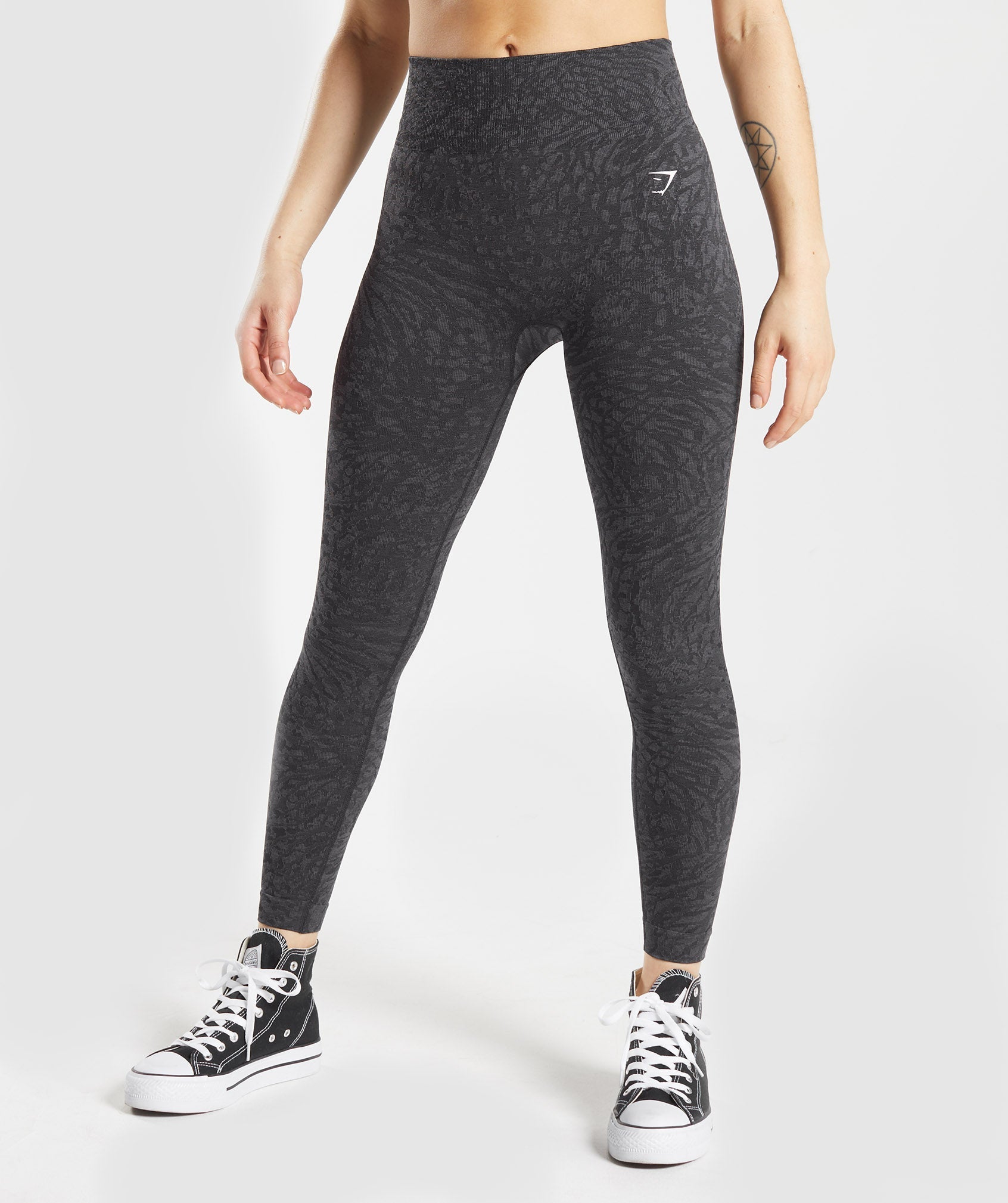 GYMSHARK ADAPT OMBRE Seamless Leggings Black Grey Size Medium