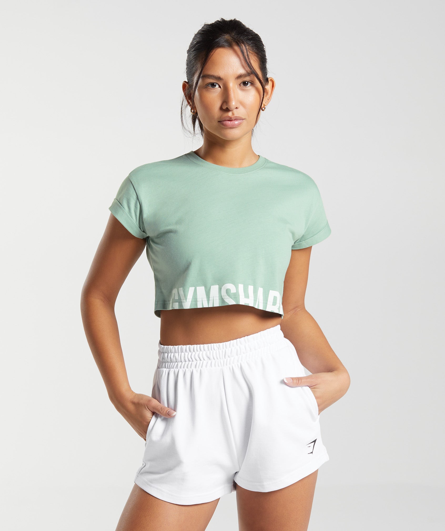 Gymshark Women's Elevate 3/4 Sleeve Crop Top JH9 Desert Sage Green